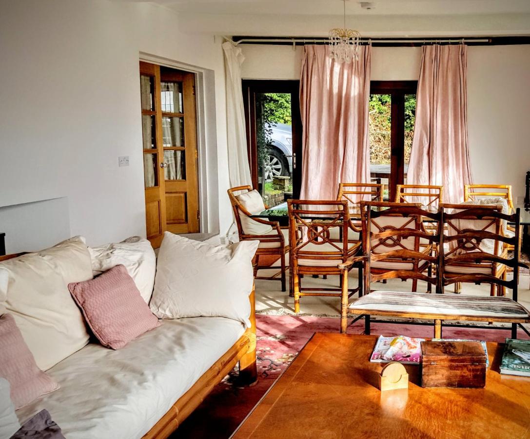 Moaps Farm B&B Support Small Business, Welcome, Check In From 5 Pm Danehill Dış mekan fotoğraf