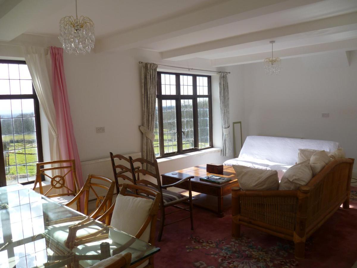 Moaps Farm B&B Support Small Business, Welcome, Check In From 5 Pm Danehill Dış mekan fotoğraf