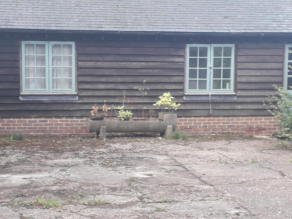 Moaps Farm B&B Support Small Business, Welcome, Check In From 5 Pm Danehill Dış mekan fotoğraf